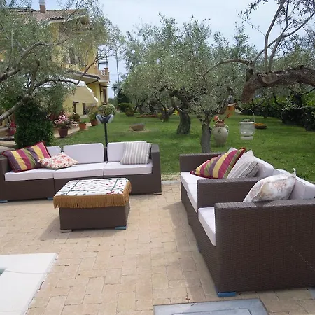 Farm stay Agriturismo Le Dolci Colline D'abruzzo *