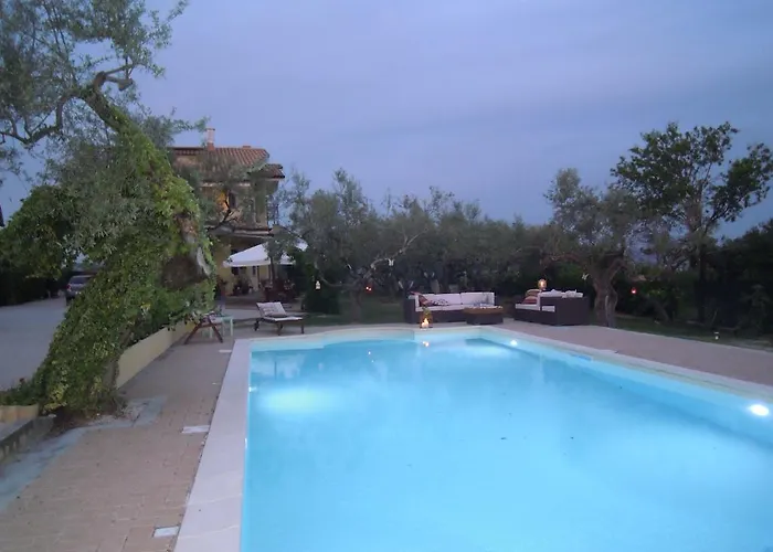 Agriturismo Le Dolci Colline D'abruzzo Vakantieboerderij *